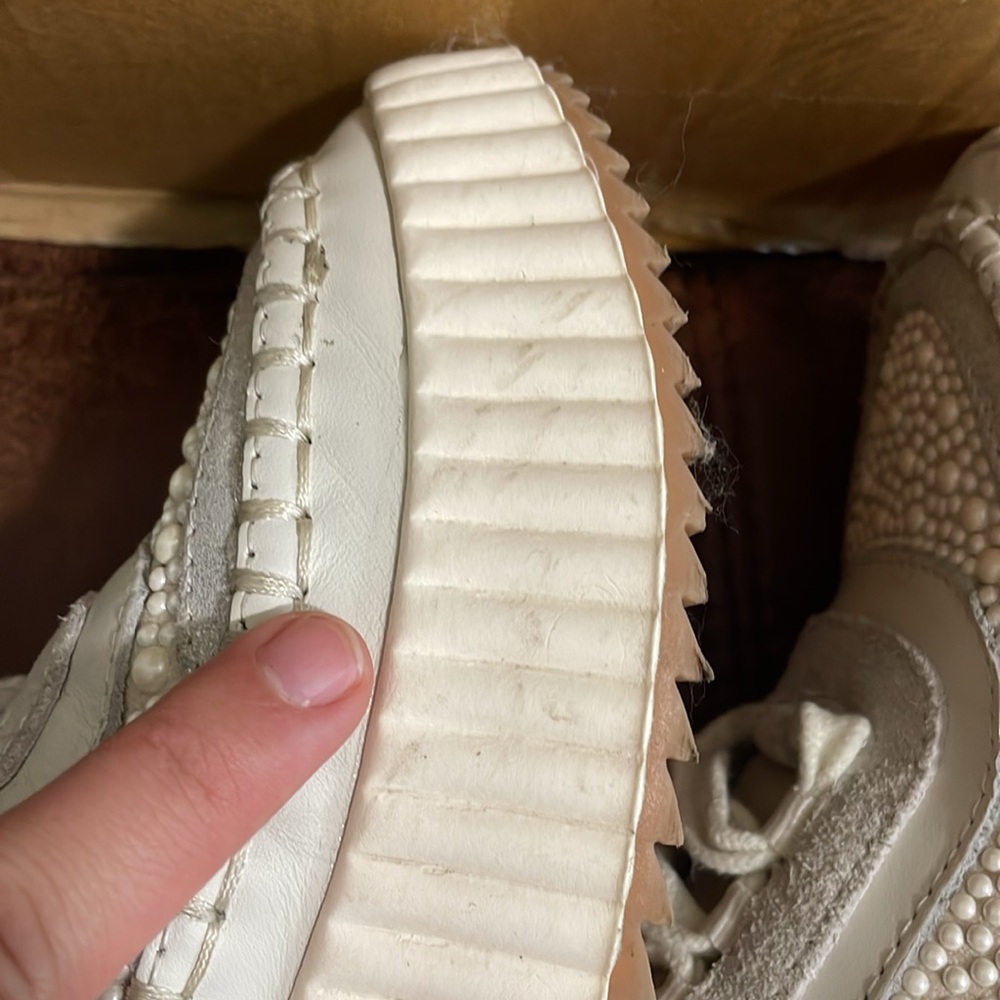 Dolce Vita Dolen Pearl Sneakers: color Vanilla Pearls size 8 (IVORY NOT WHITE) - Picture 9 of 11